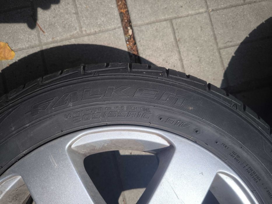 Оригинални алуминиеви джанти 16 цола, 5х112 с гуми