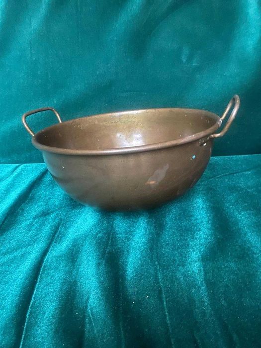 Tavi, vase, cupru, alama