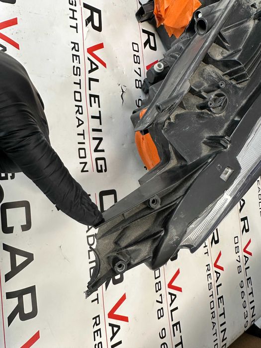 Фар фарове десен Пежо 2008 А94 far farove Peugeot 2008 А94