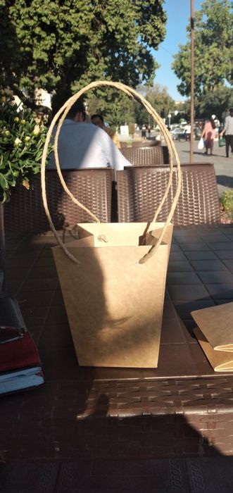 Упаковочная корзина для цветов