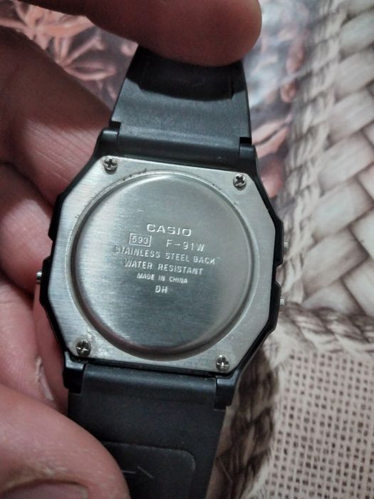 Casio F-91W watch