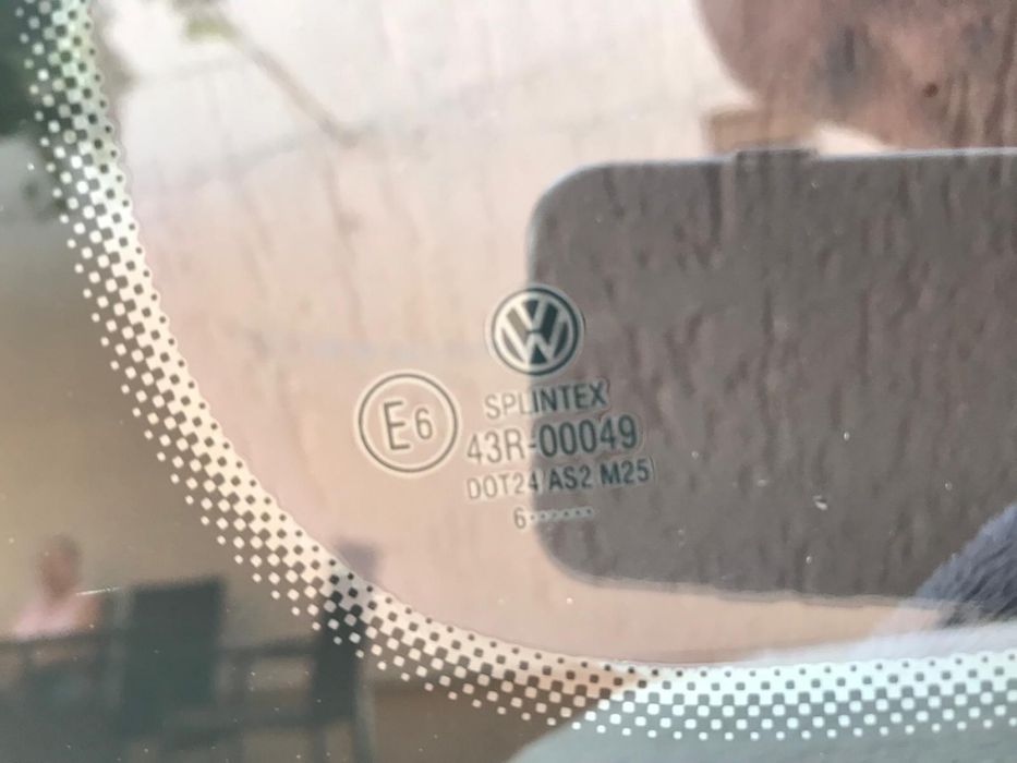 Geam lateral spate dreapta varianta lunga pentru vw T5 2010   1250/570