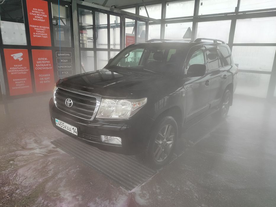 Продам Land Cruiser 200