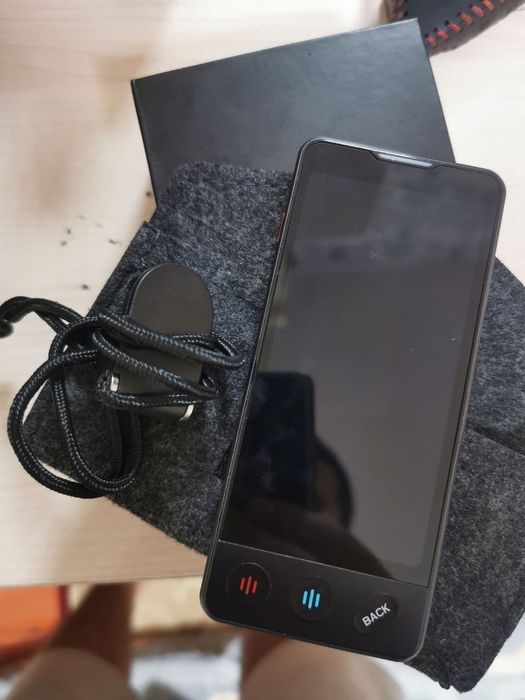 Переводчик хорошый почти новый