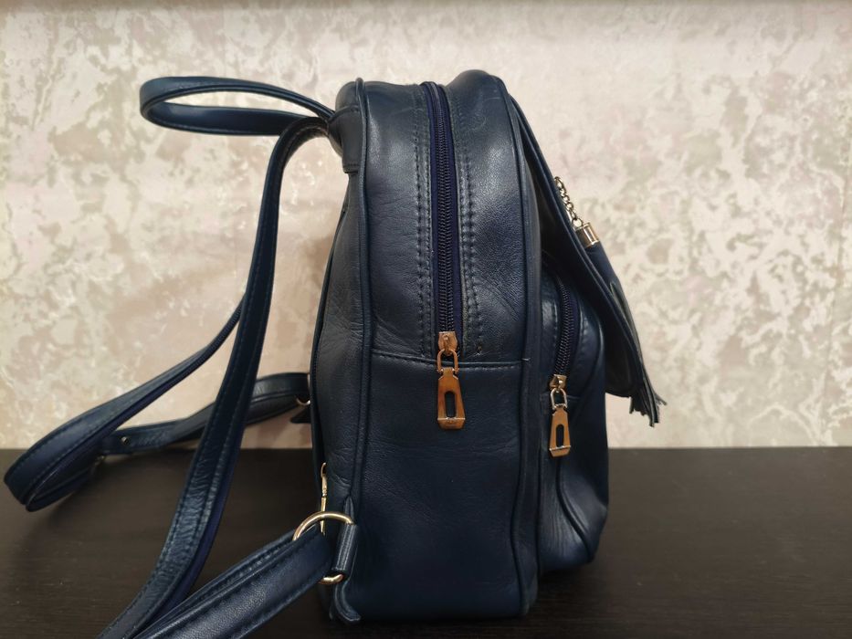 Женский кожаный рюкзак