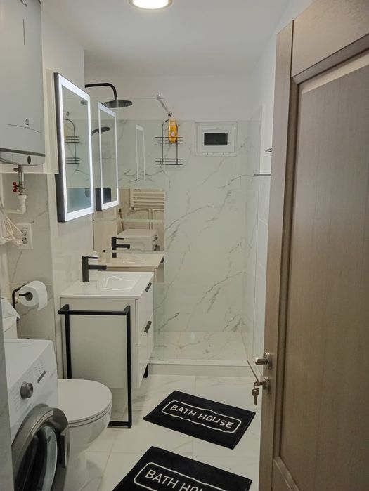 Garsonieră + apartament regim hotelier