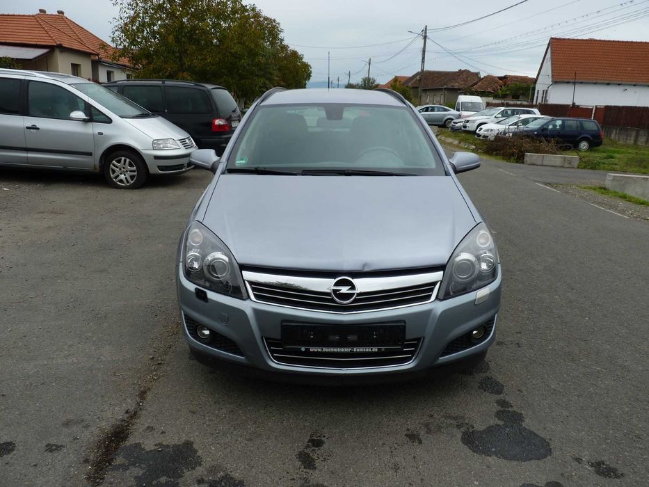 Opel Astra H  1.6 Clima