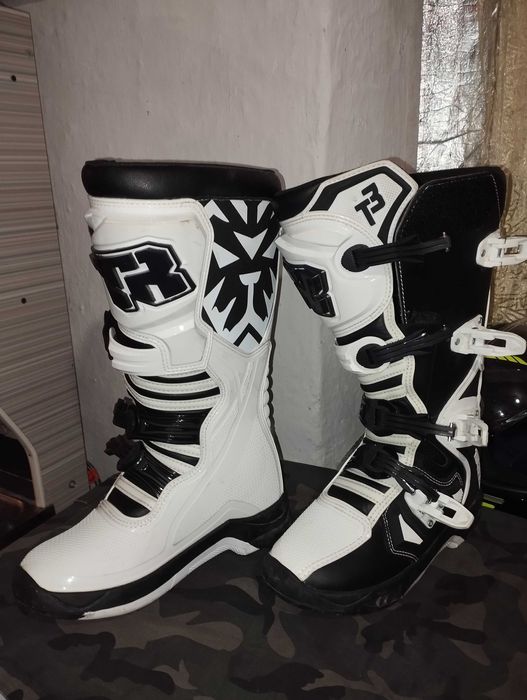 Продам МОТОботы Т3