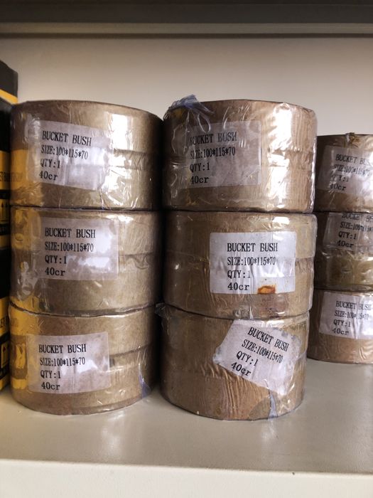 Втулки,пальцы на ковш