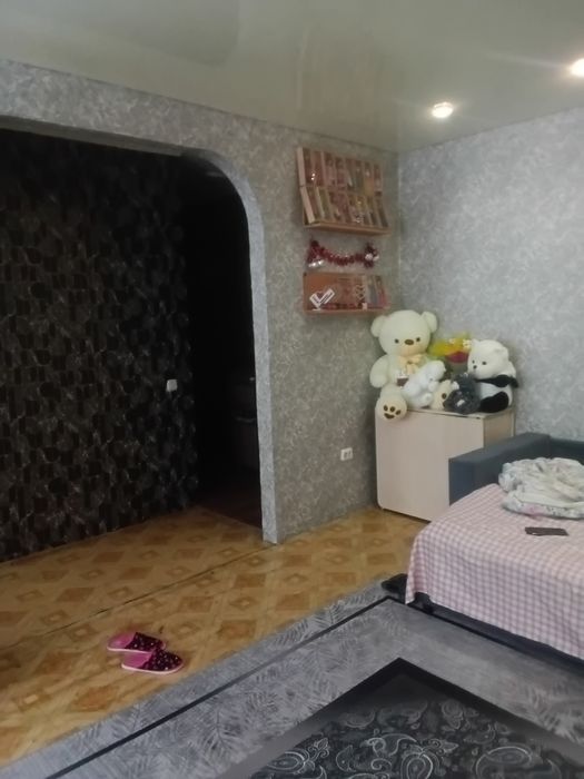 Продам квартиру в центре.