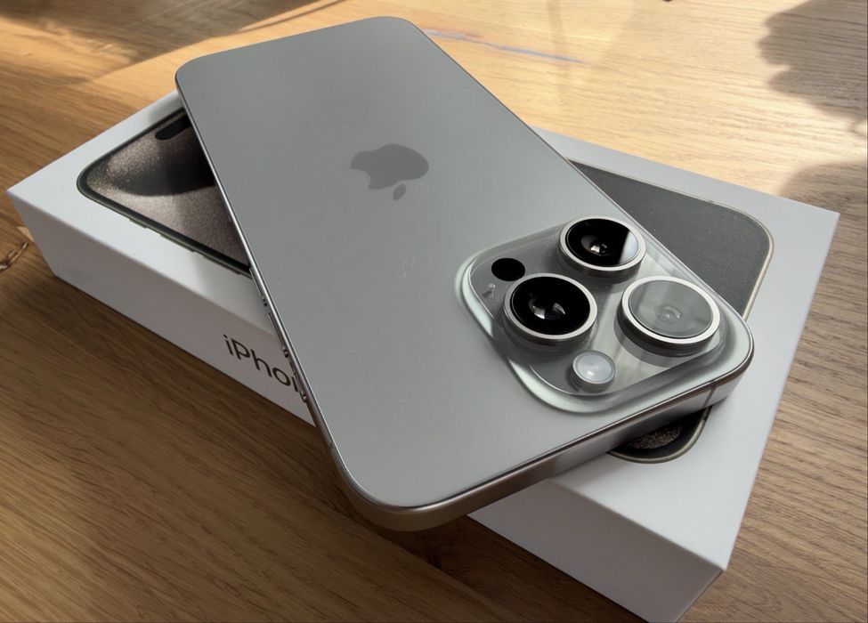 Vand Iphone 15 Pro max  512 GB  Natur Titanium
