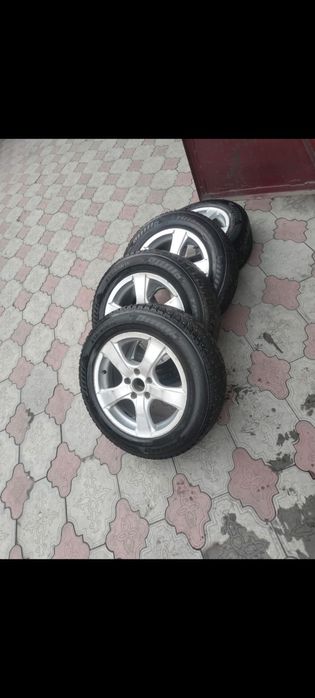 Продам зимние шины