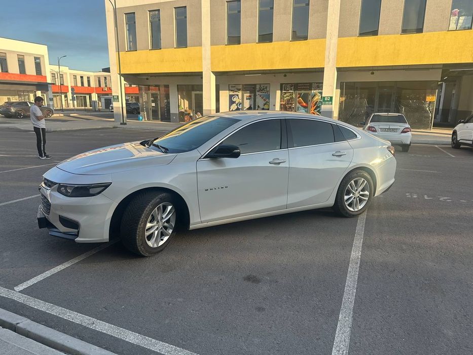 Chevrolet Malibu 2 Bez lyuk sotiladi