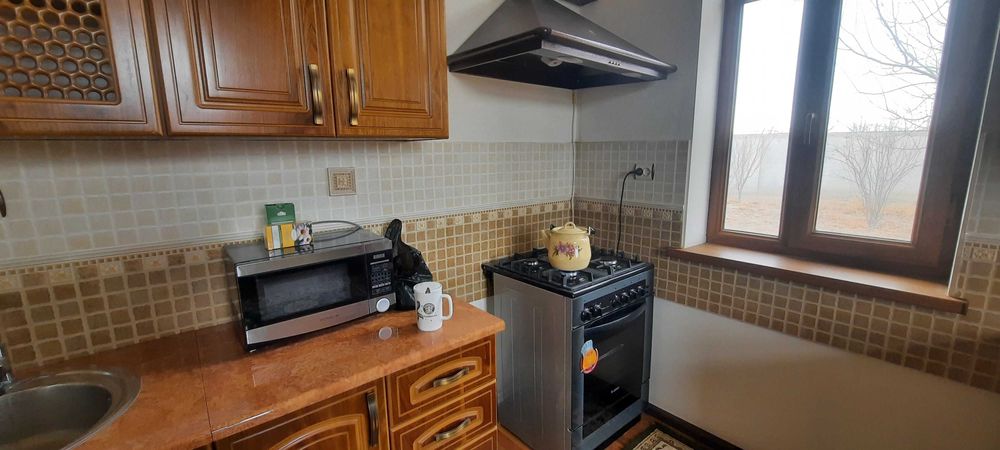 Богот тумани "Октепа" махалласида 2400 кв.м ховли жой сотилади.