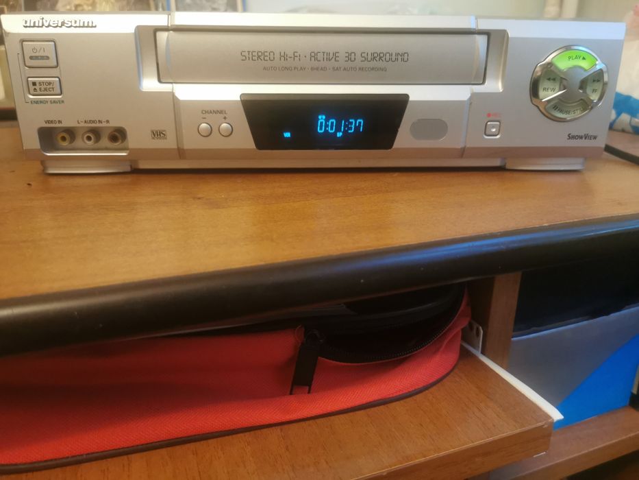 Video recorder Universum Stereo Long Play - Germania