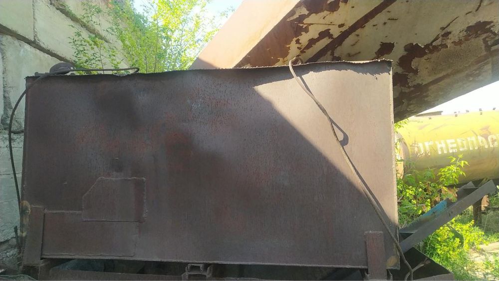 Продаю под ГСМ емкость