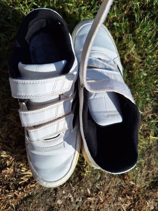 Adidas marimea 36 2/3