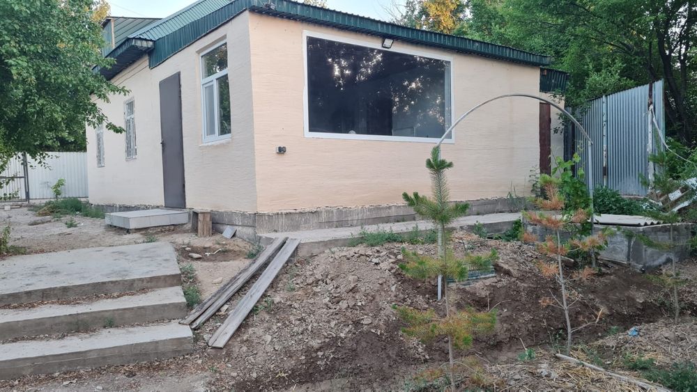 Дачный участок с домиком