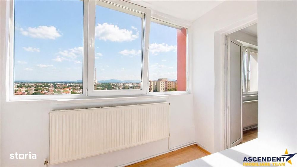 3D! Renovat, luminos, living si 2 dormitoare, cu vedere panoramica, Vl