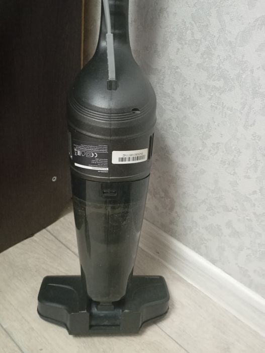 Продам пылесос .