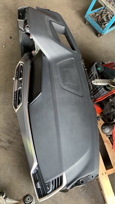 Арматурно табло с аербег Бмв Х5 Г05(Tablo Bmw G05 s airbag)