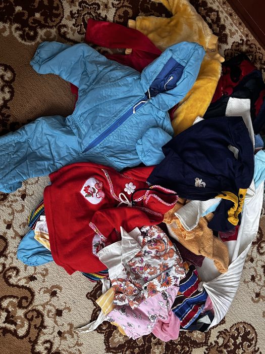 Продам детские вещи на девочку все за 50000сум
