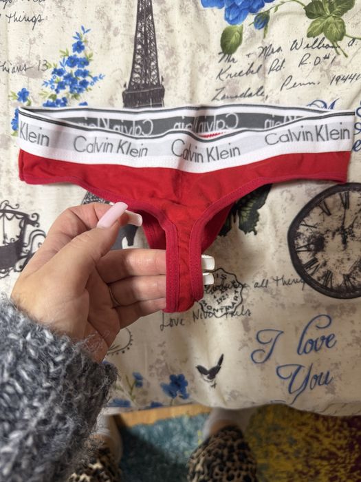 Lenjerie ck 2 perechi rosii