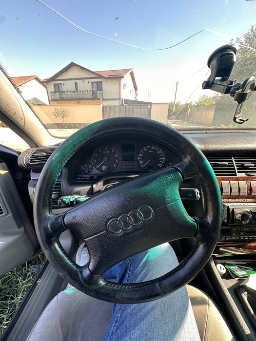 AUDI A8 1994 — imagine 5