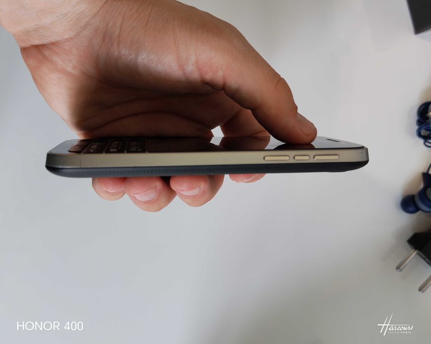 Блекберри/BlackBerry Q20 Classic смартфон + 1 наушник бонус