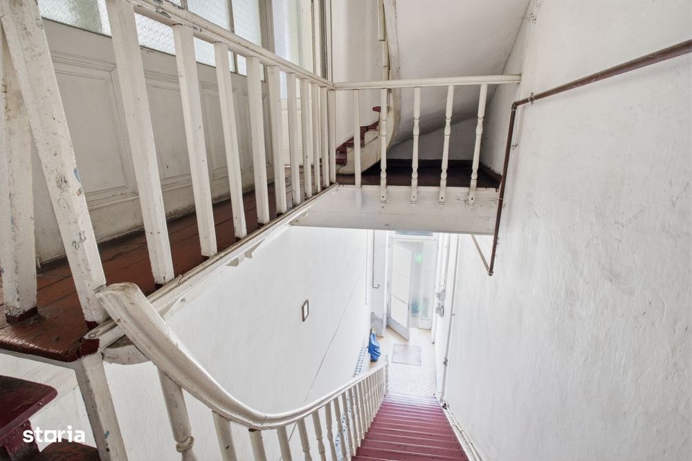 Bulevard Tomis cladire in zona ultracentrala cu potential de investiti