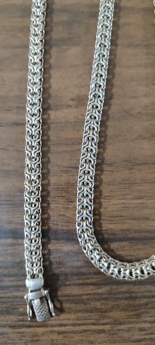 Продам золотую цепь Рамзес ..