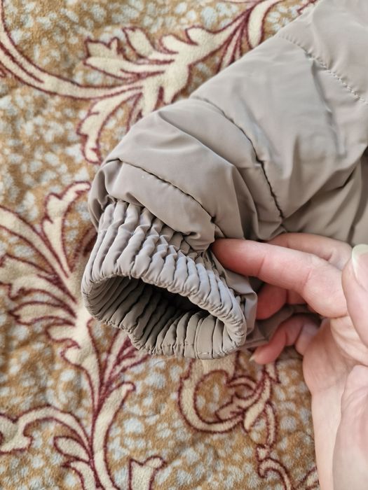 Куртка на девочку 122-128