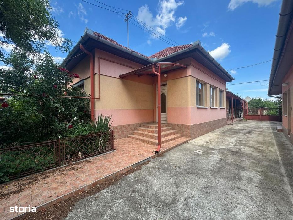 Casa individuala cu 1200 teren si garaj separat - Marasti