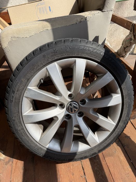 Set anvelope iarna GT Radial 205/50/17 - an 2023 - 8mm