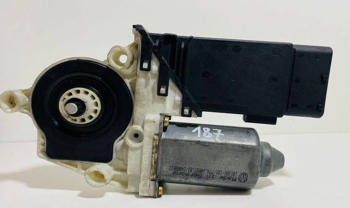 Motoras macara geam dreapta fata 101434203/1J1959802D Volkswagen VW P