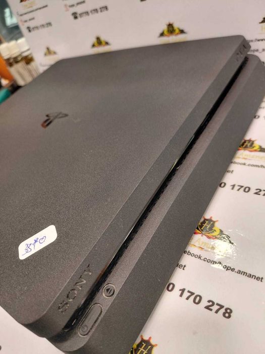 Hope Amanet P13 - PlayStation 4 Slim