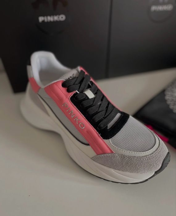 Дамски маратонки супер удобен модел с кутия