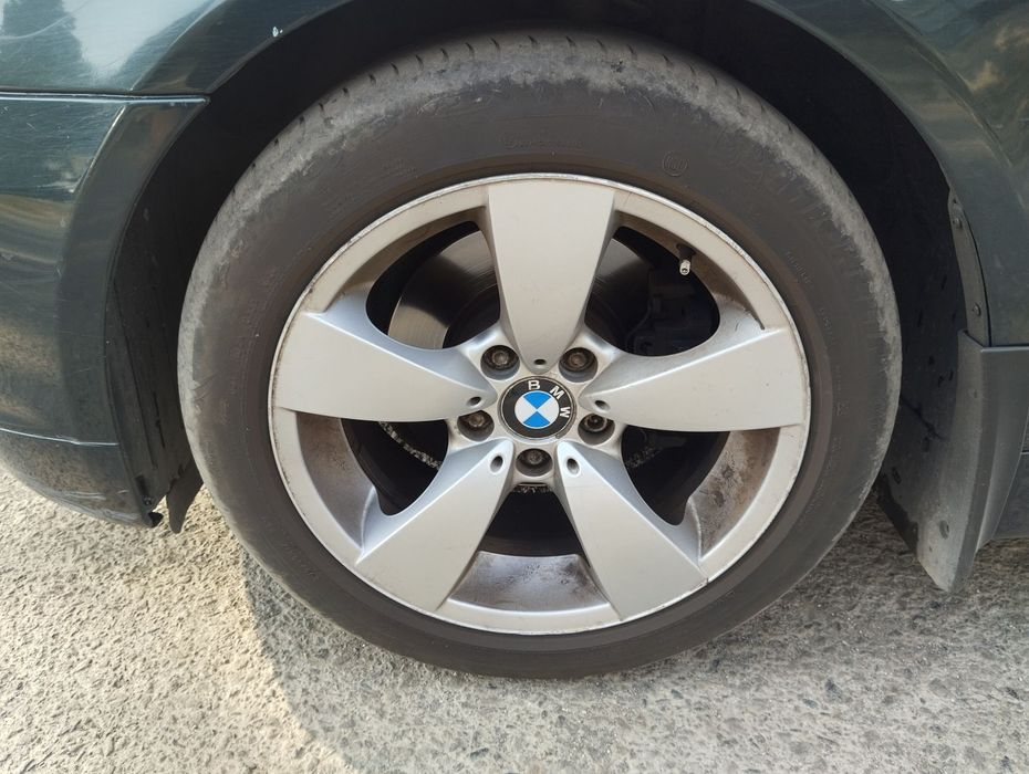 Dezmembrari  BMW 5 (E60, E61)  2003  > 2010 525 d Motorina