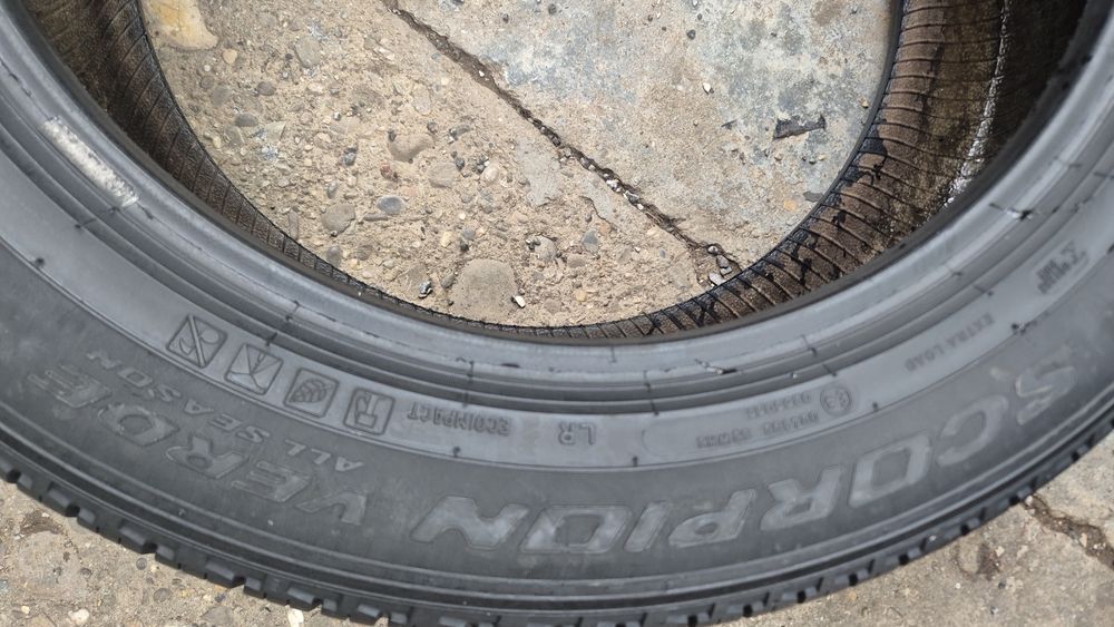 255 55 20 Anvelope All Season Pirelli