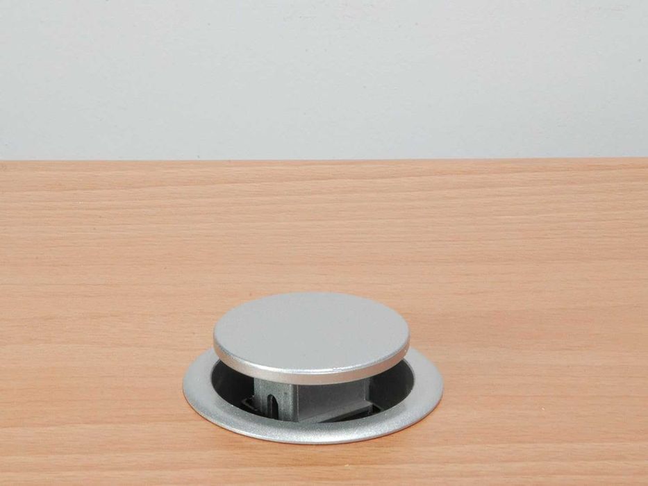 разклонител за плот, вграждане, потъващ с 3 гнезда, 2 USB, Германия