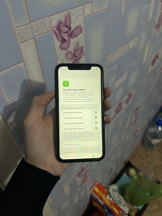 Продам Айфон 11 128gb 77%