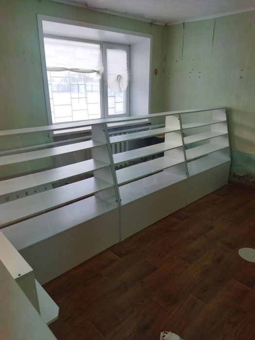 Продам торговые витрины