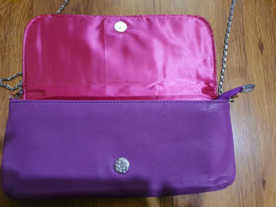 Официална чанта Клъч