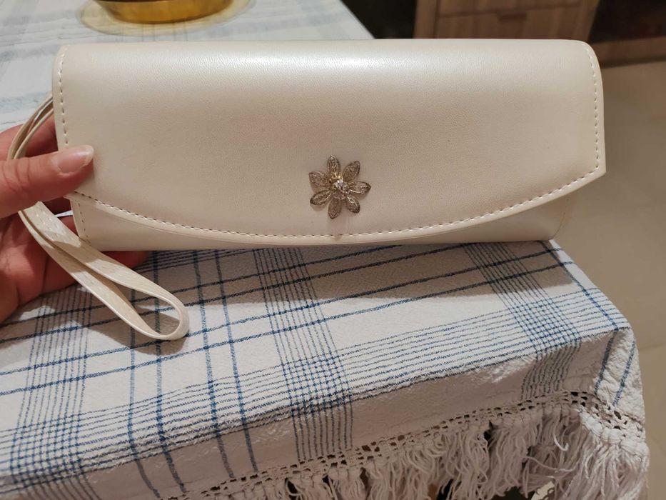 Официална  Чанта