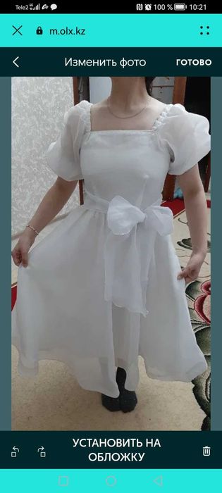 Красивая платье в пир и в мир