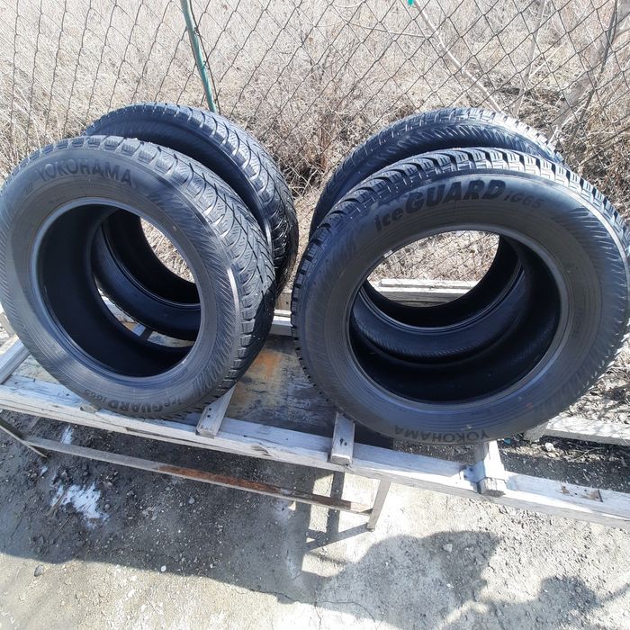 Продам шины Yokohama ice guard ig65