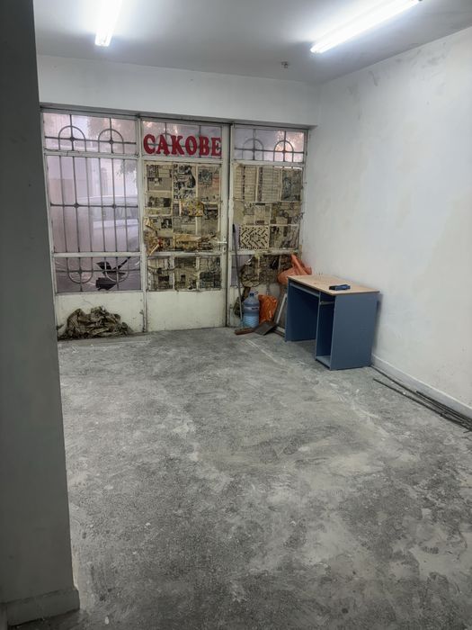 Магазин на две нива Варна Колохозен пазар ул.Кракра