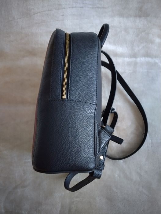 Раница Tommy Hilfiger - тъмно синя