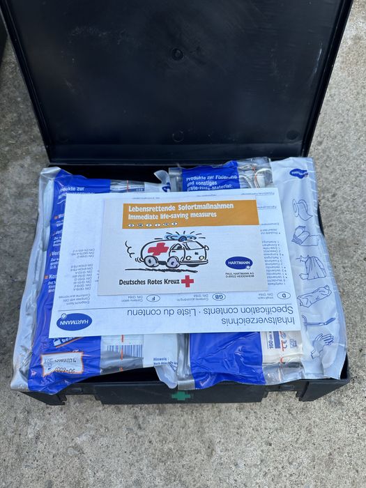 Аптечки Бмв Е34 - Е32