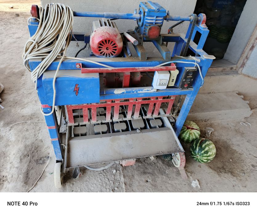 Шлакоблок аппарати